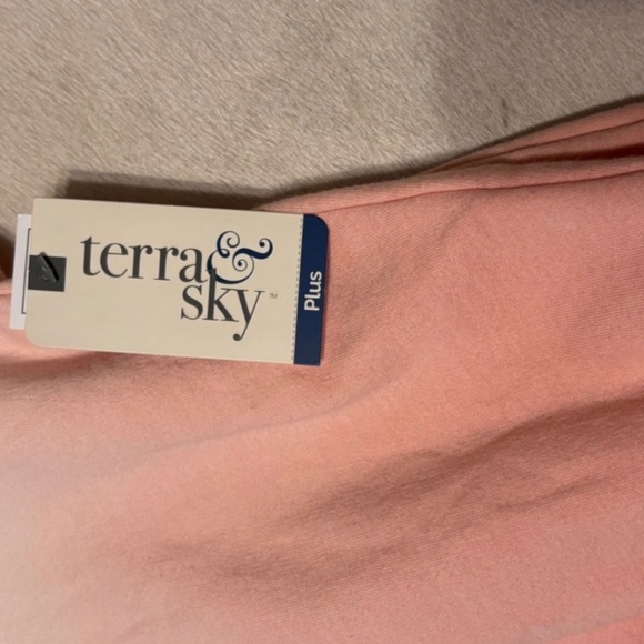 Terra & Sky Death Valley Graphic Oversized Sweatshirt  Pink Sz 0-14W - Picture 4 of 4